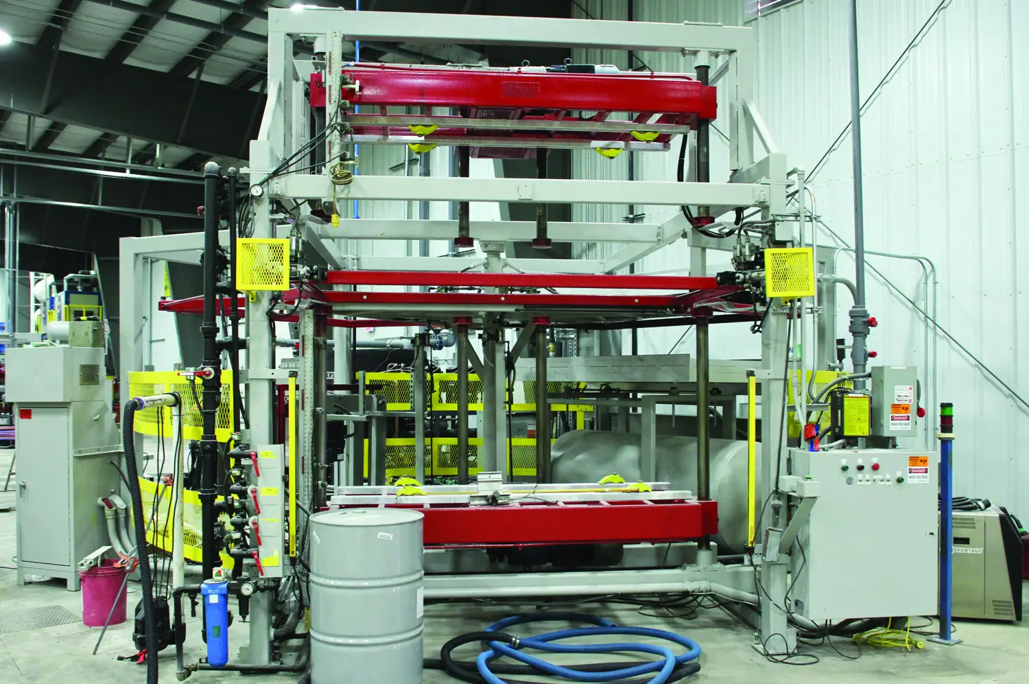 MAAC 3-station rotary thermoformer at ThermoFloe